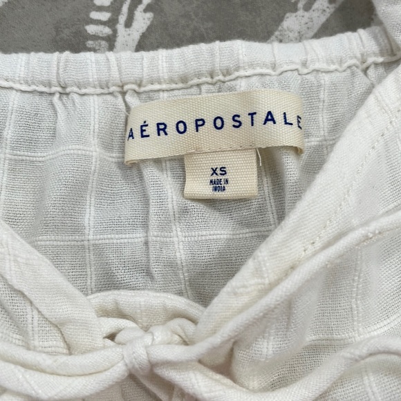 AEROPOSTALE CROP TOP 🤍🤍 - Picture 2 of 3